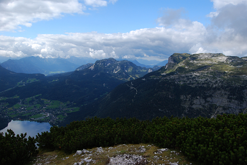 Altausseer See a vpravo Loser